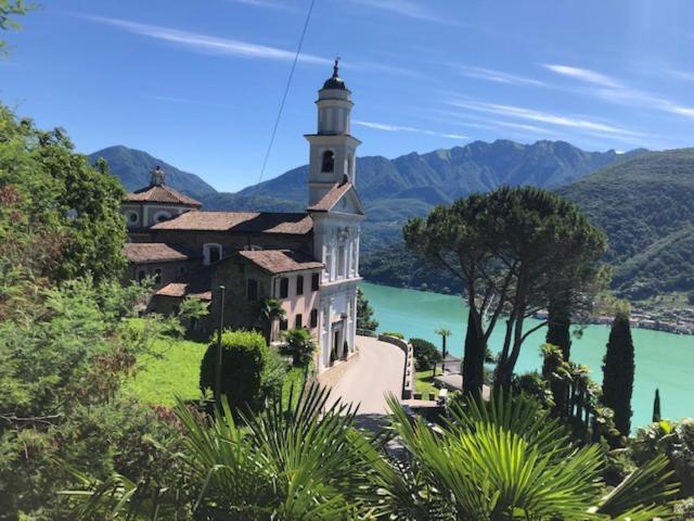 Appartement Novotna Ponte Tresa Eksteriør bilde